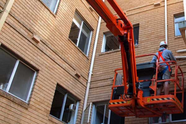 Tips to deal with commercial painters in Sydney with Summit Coatings