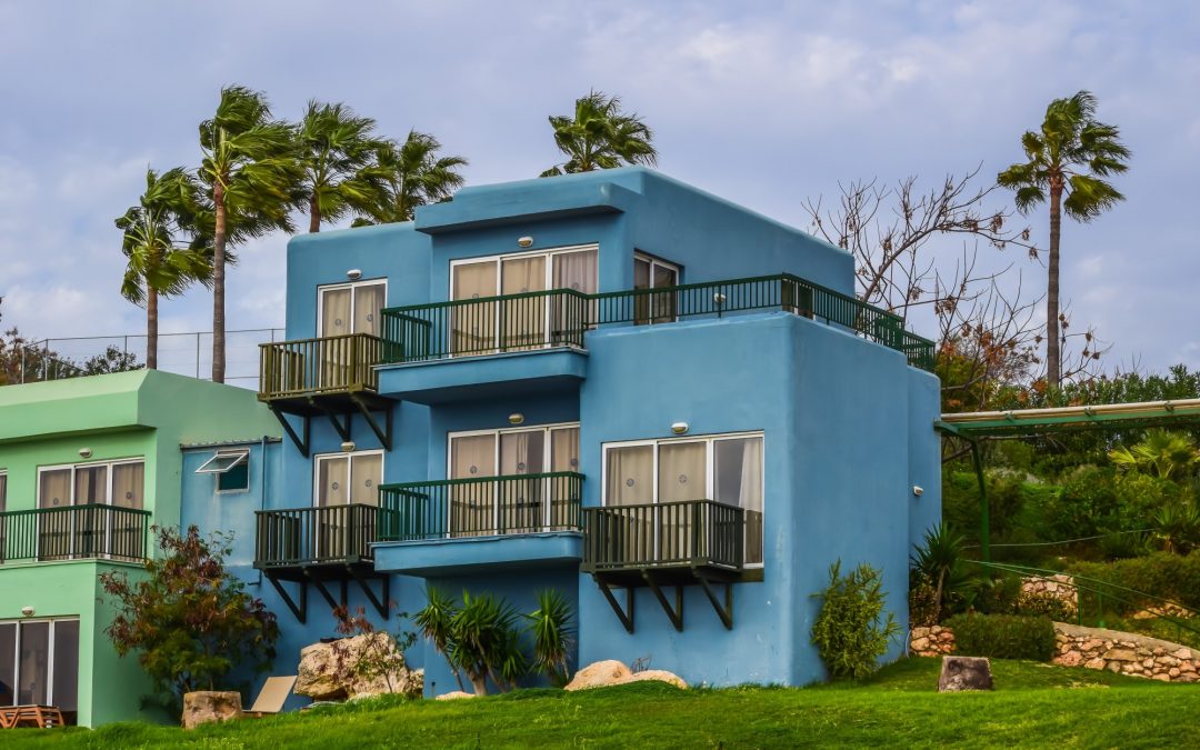 9 Inviting Exterior House Colours You Should Consider